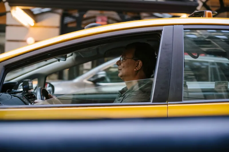 The GPS Has No Idea: How Alacati's Drivers Navigate by Memory, Instinct, and Something Your Phone Can't Download
