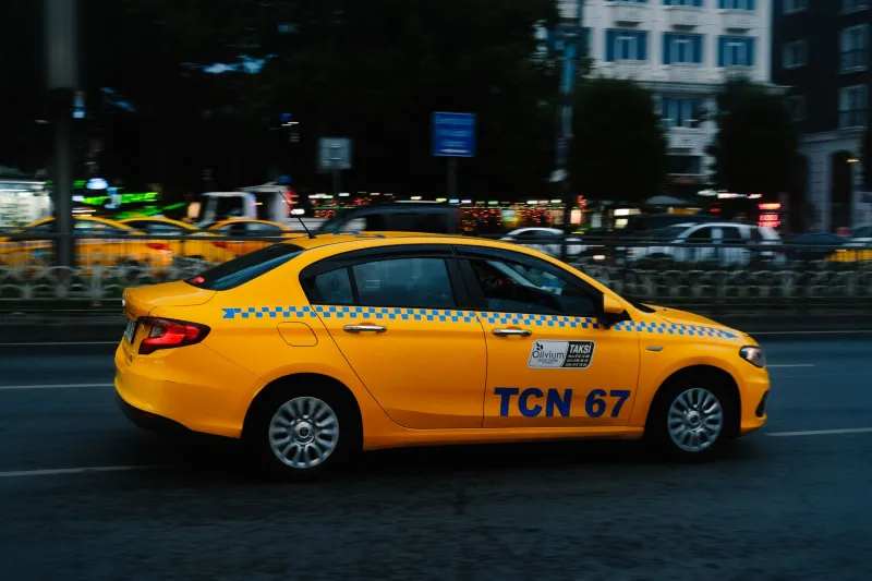 Ditch the Group, Grab a Cab: How Alacati's Taxi Drivers Know More Than Any Tour Guide